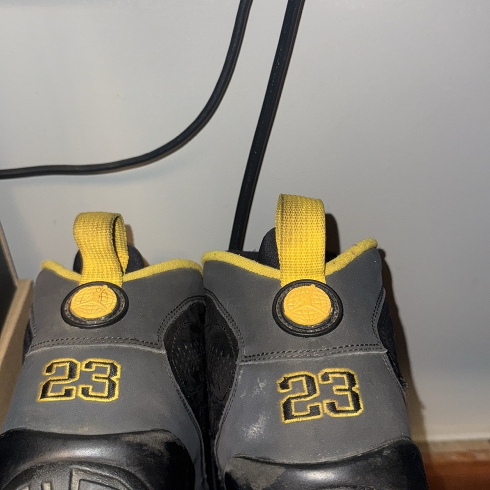 Used - Picture 6 of 6